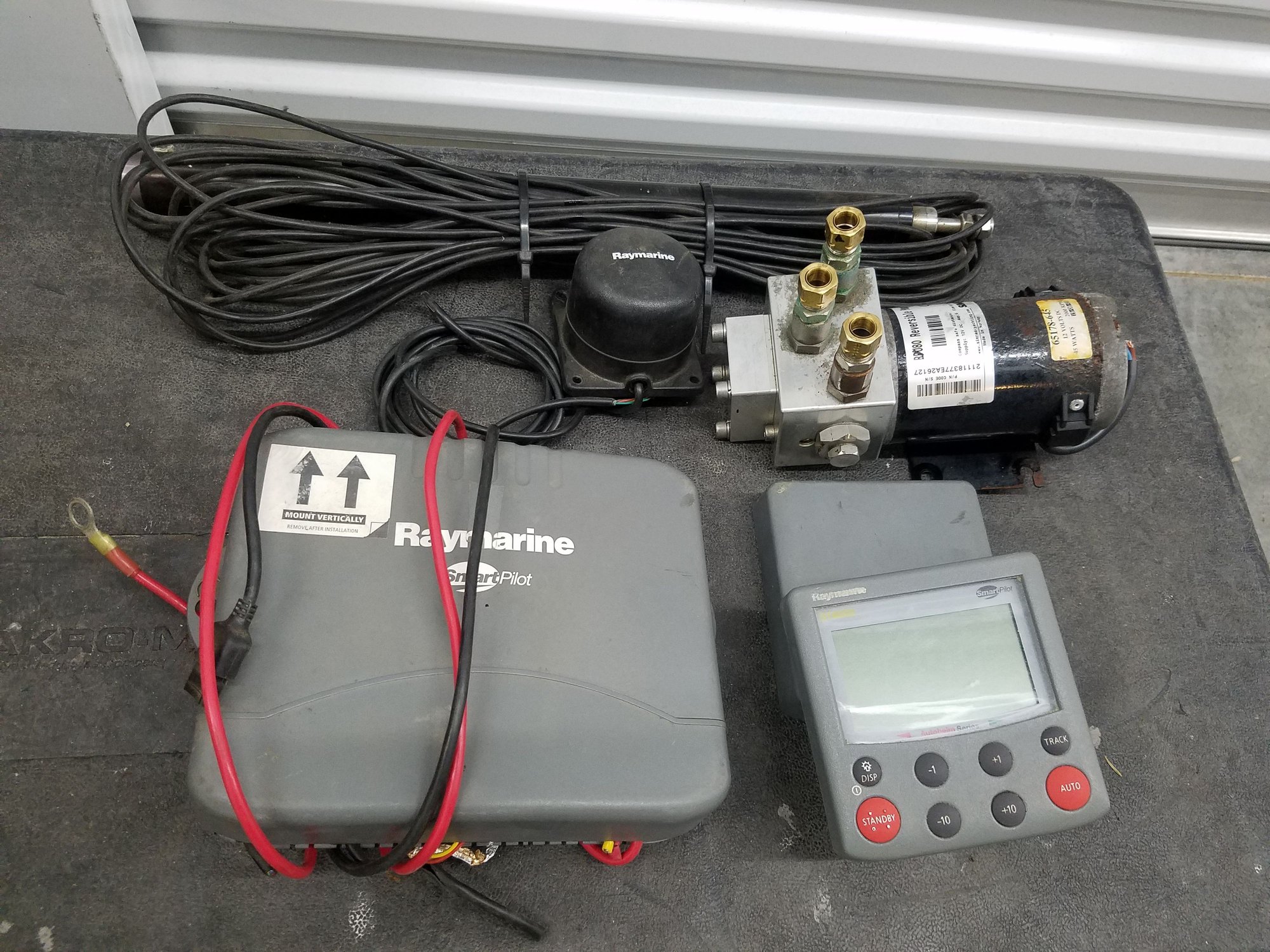 Autopilot Raymarine Furuno Simrad The Hull Truth Boating and