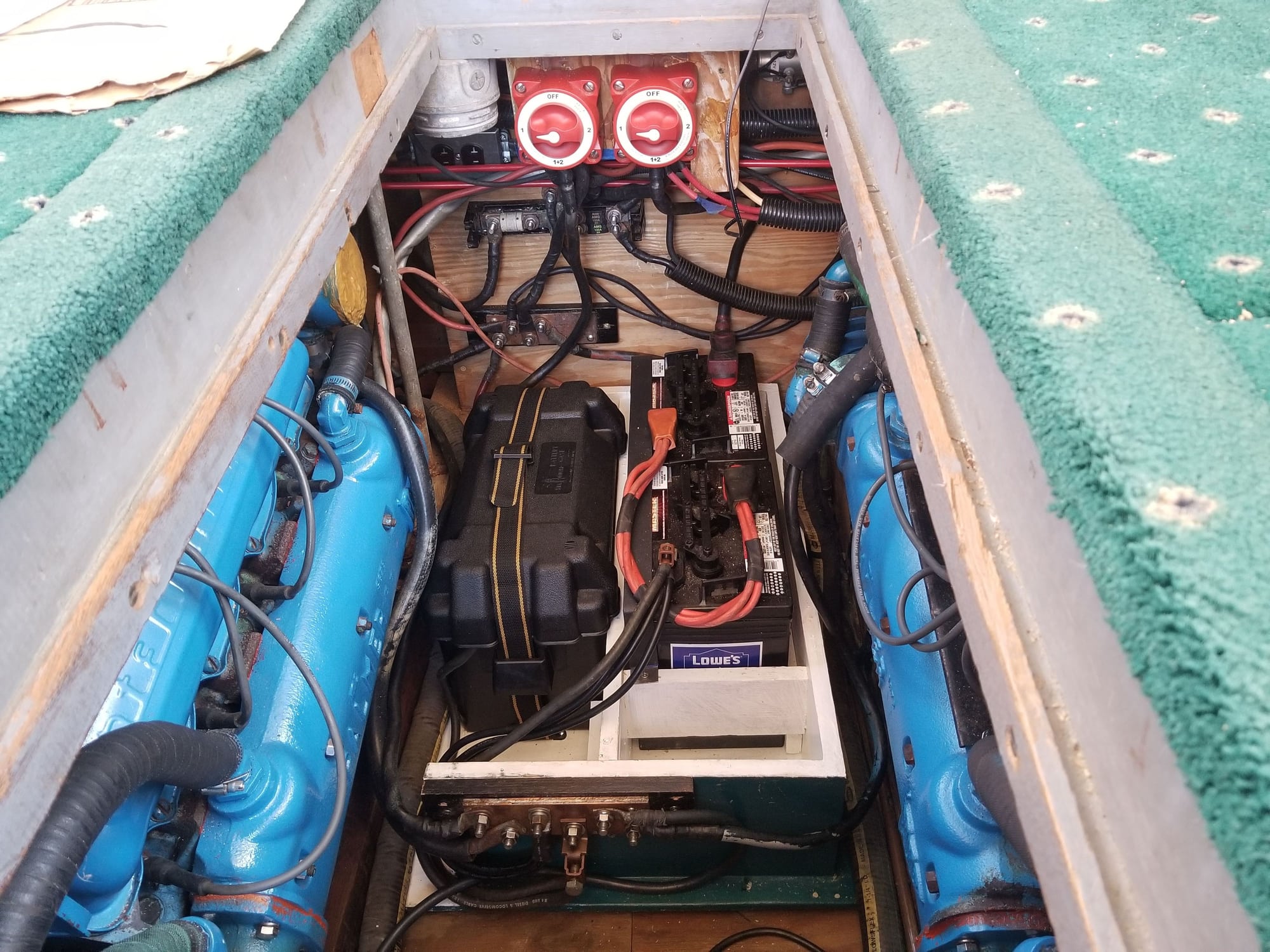 Help, I Cant figure out the Attwood battery box strap buckle - The Hull  Truth - Boating and Fishing Forum