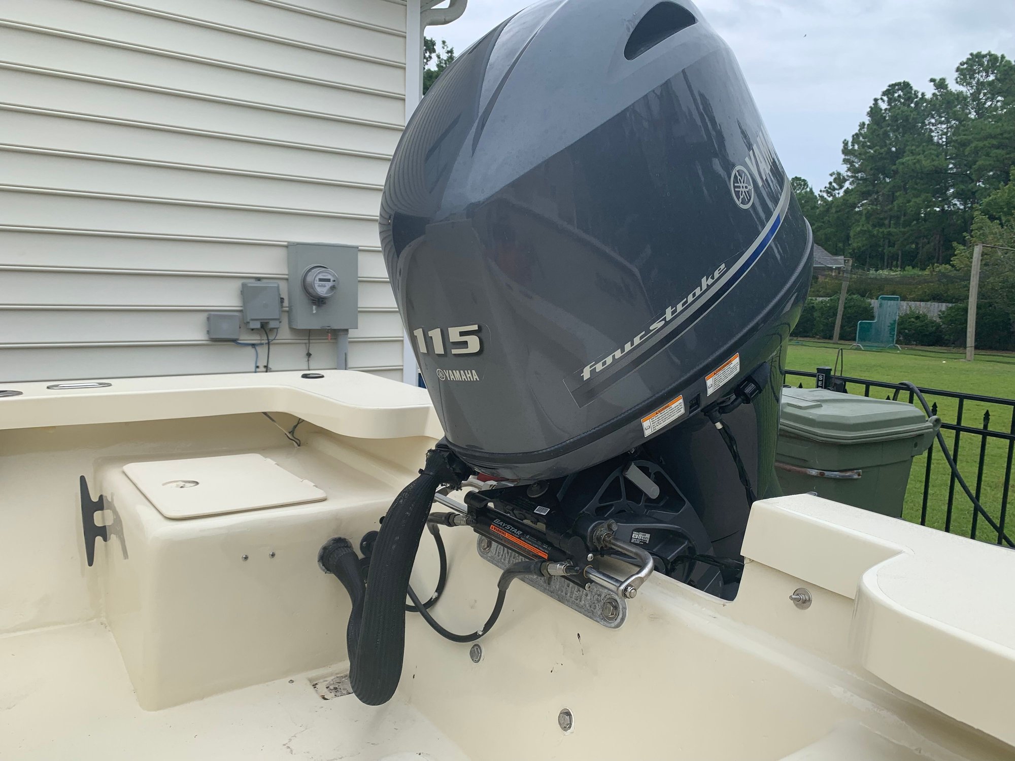Jones Brothers 23 bateau light tackle edition The Hull Truth