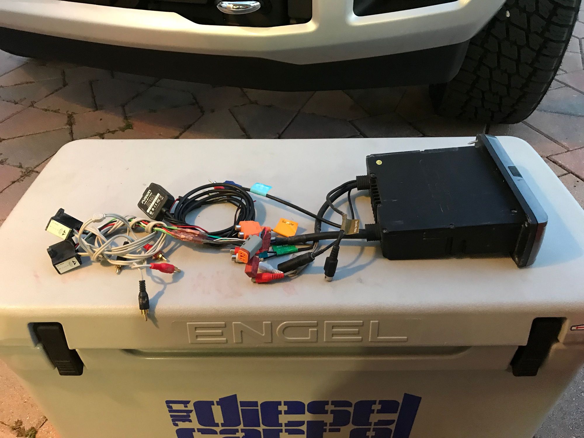 Fusion MSIP600 Radio with Sirius Tuner and BT100 The Hull Truth