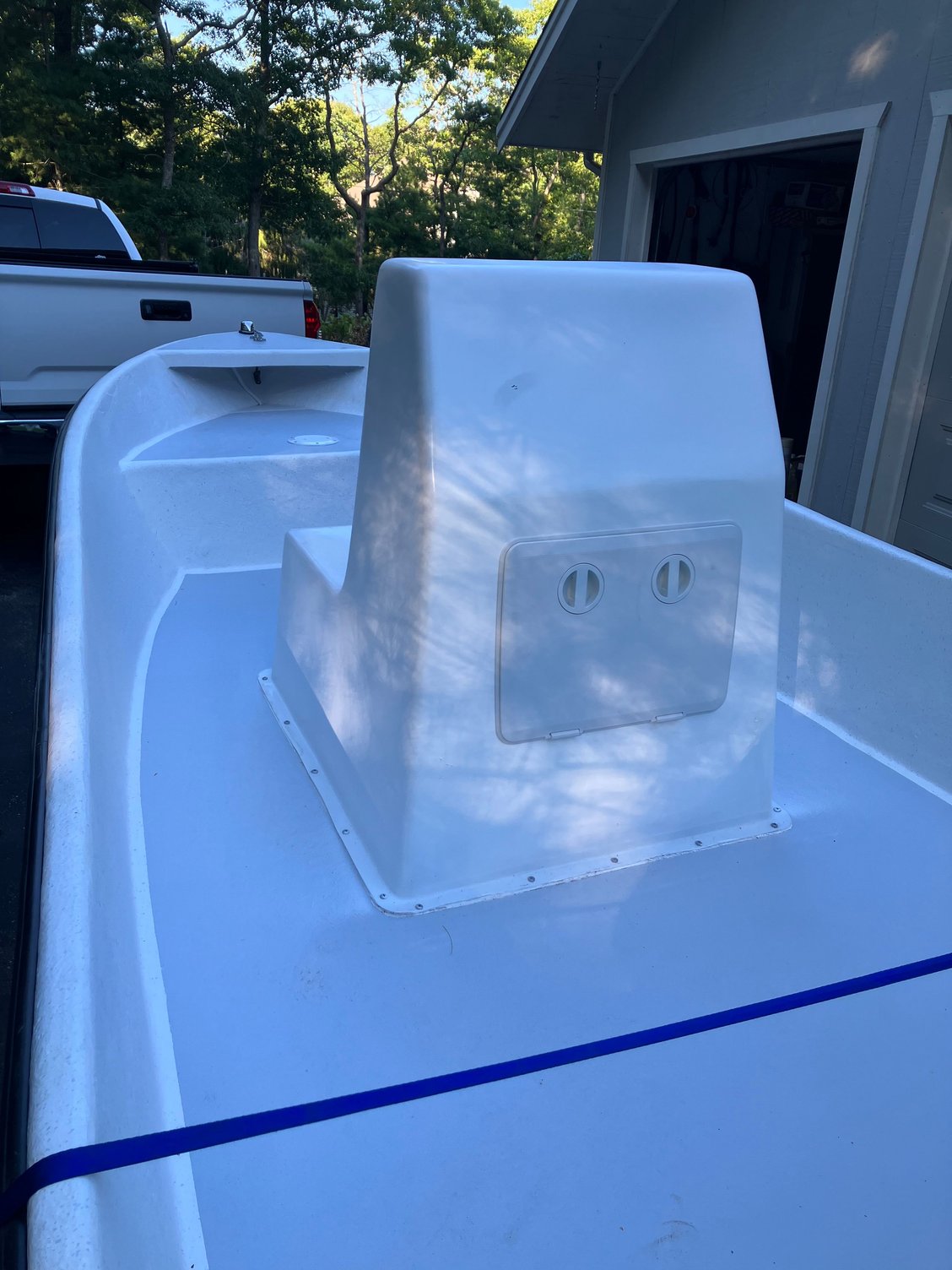 Fuel tank placement on small center console. The Hull Truth Boating