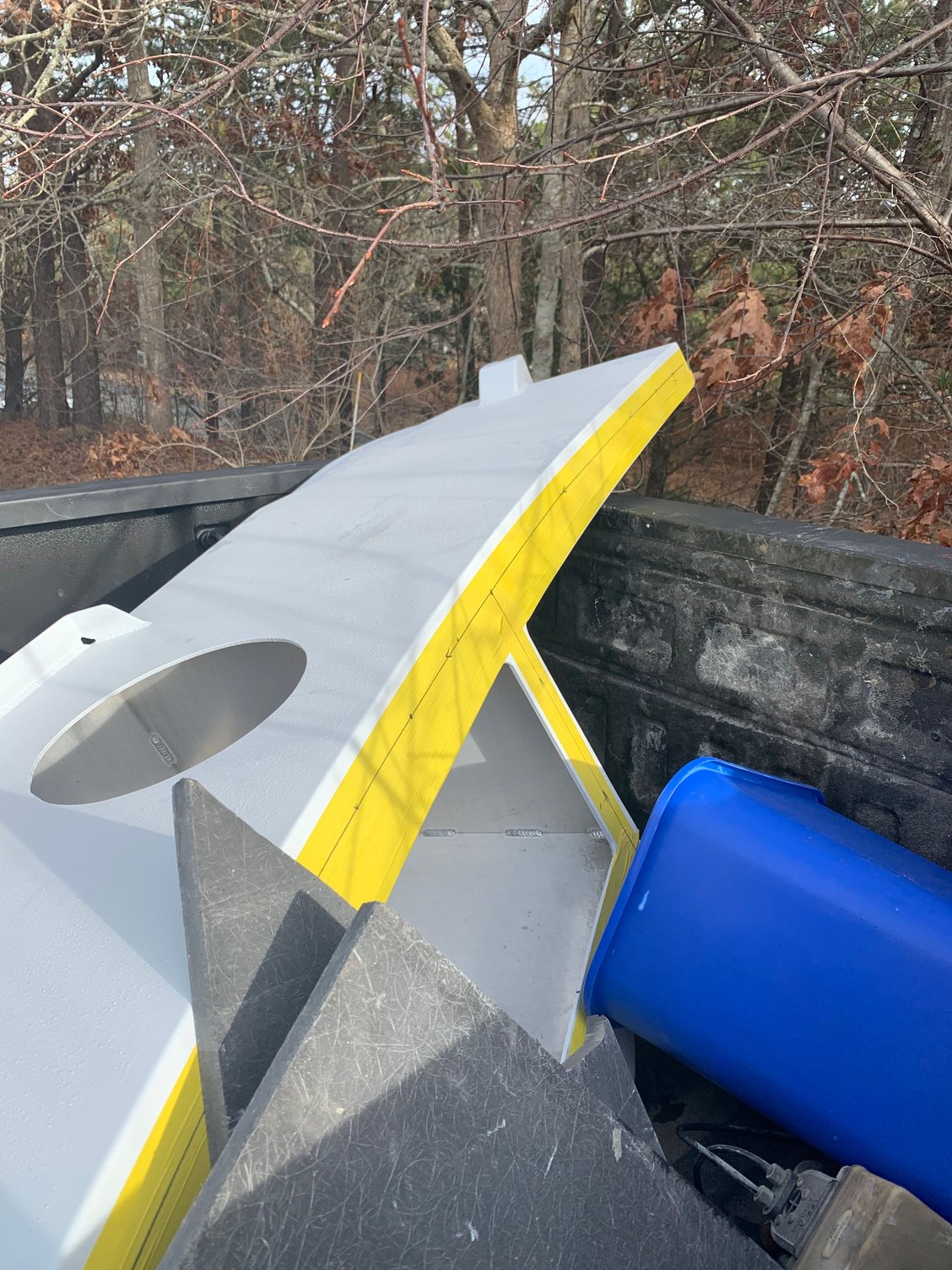 For sale swim platform/outboard bracket for 22 HiLiner The Hull