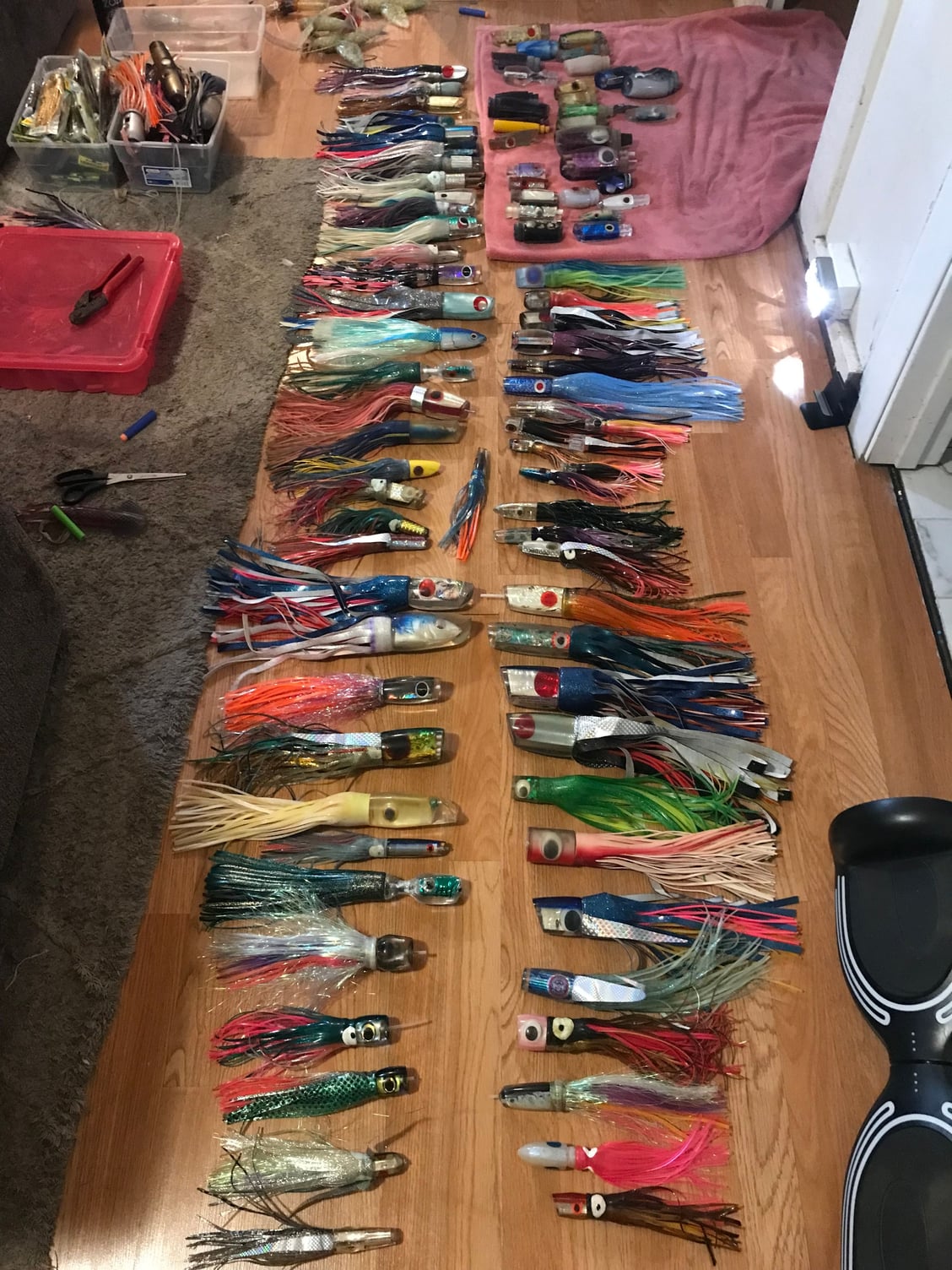 Lure lot. *cross posted locally as well* - The Hull Truth