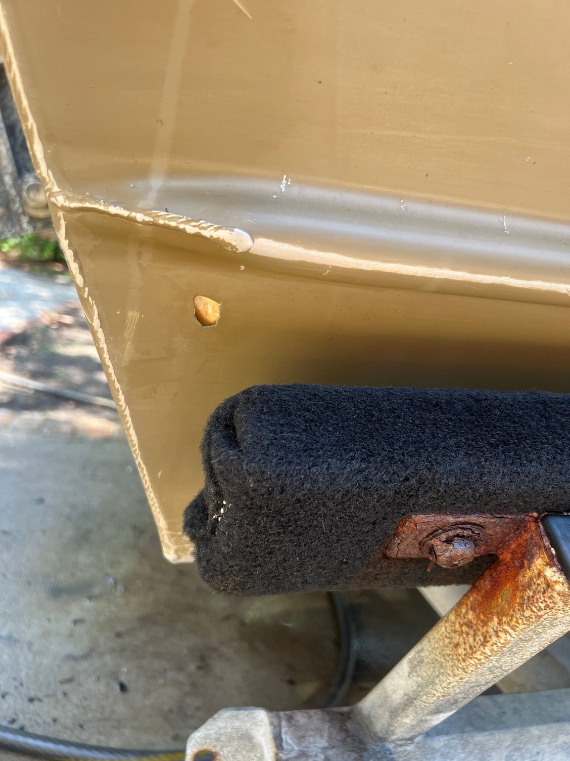 G3 1652 corrosion holes on the side!! - The Hull Truth - Boating