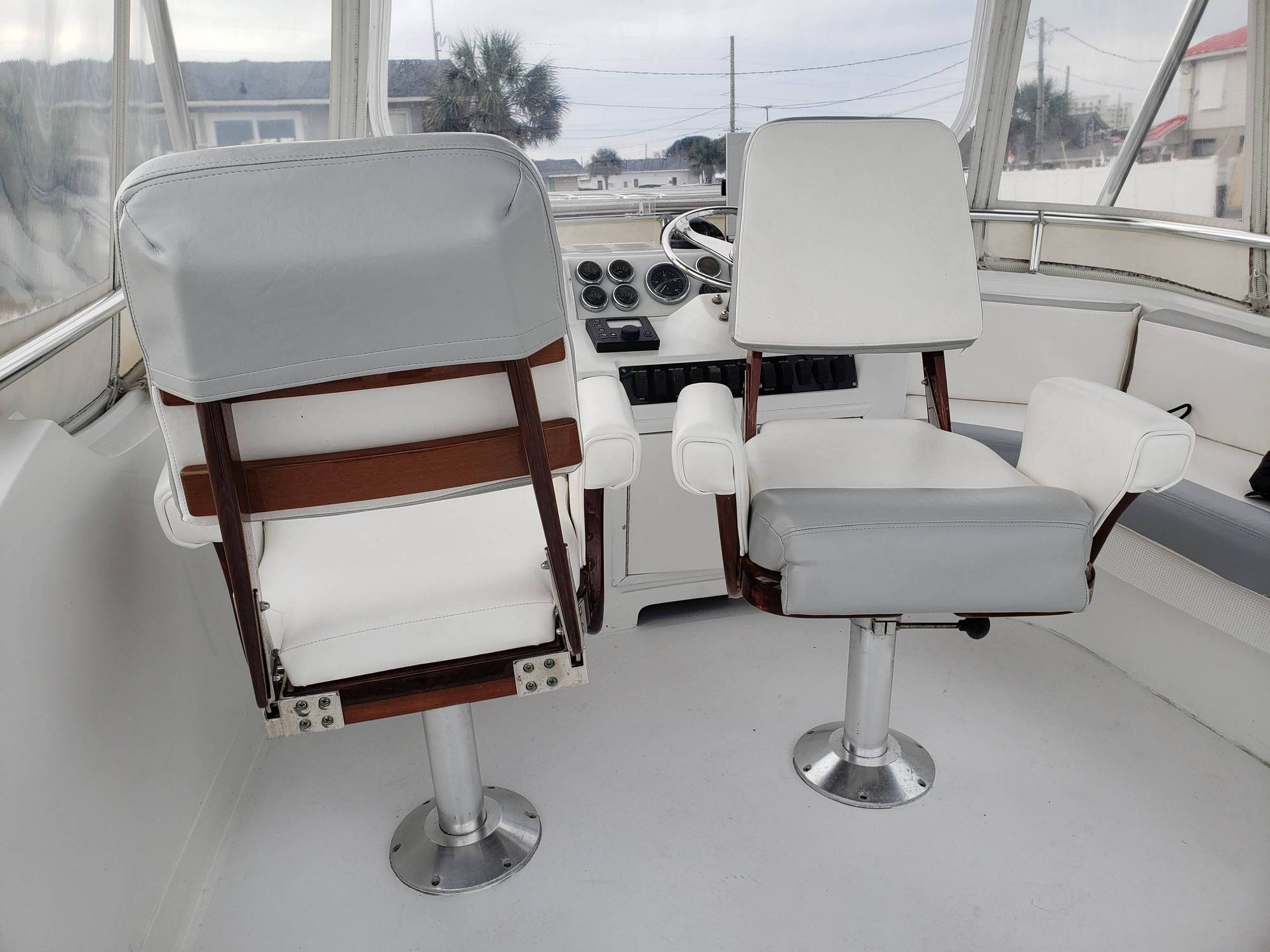 Pair of ladder back helm chairs/seats The Hull Truth