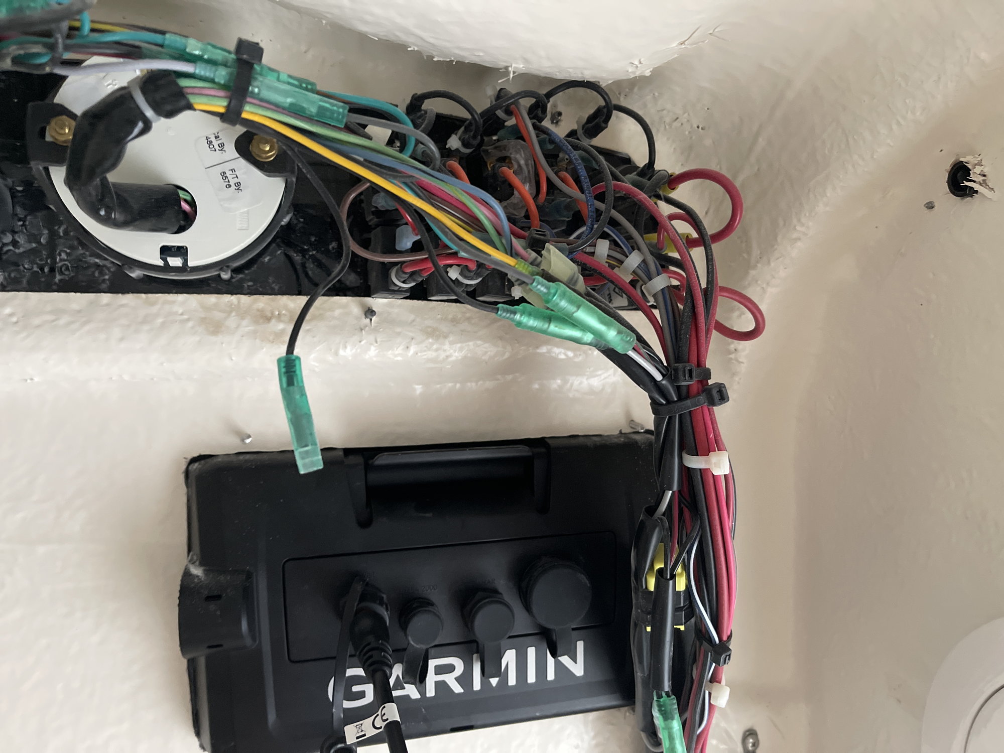 Wiring help! New boat fish finder install - The Hull Truth - Boating and  Fishing Forum