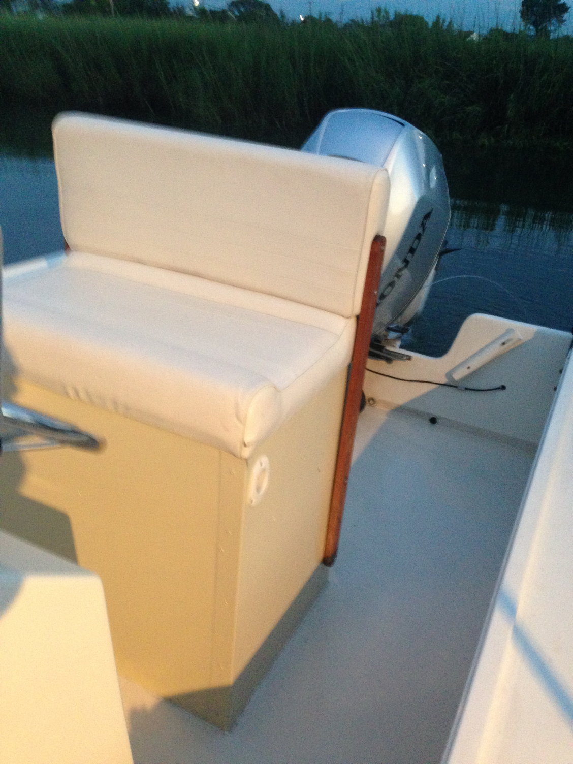 COMFORTABLE Leaning Post ? - The Hull Truth - Boating and Fishing Forum