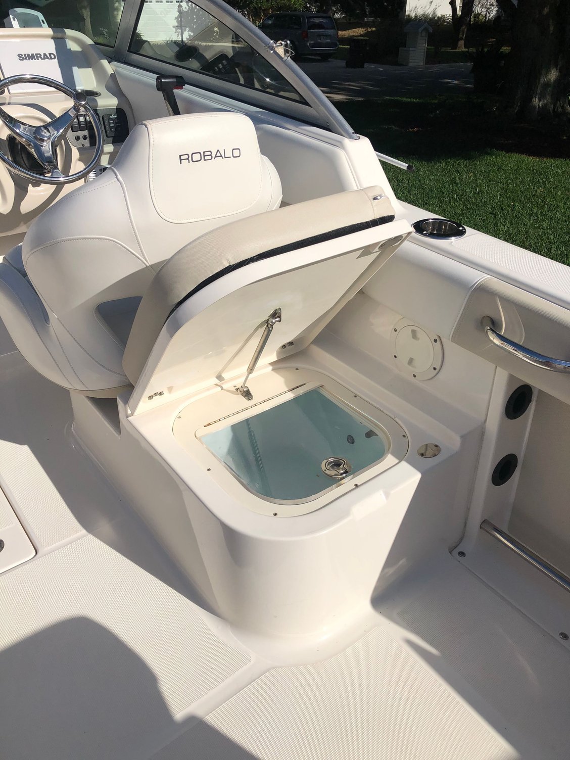 Robalo R227 - The Hull Truth - Boating and Fishing Forum 