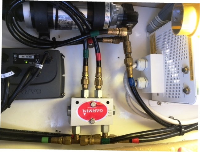 span Kaptajn brie hit Autopilot check valve install? - The Hull Truth - Boating and Fishing Forum