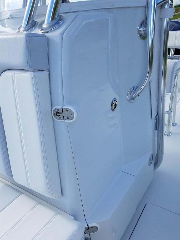 Contender MSeries Console Door Flying Open Underway The Hull Truth Boating and Fishing Forum