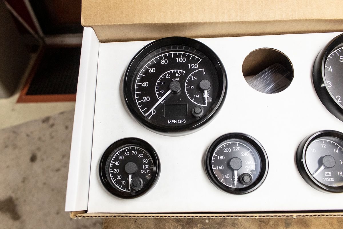 Speedhut gauges arrived! Sneak peak before install. Third Generation
