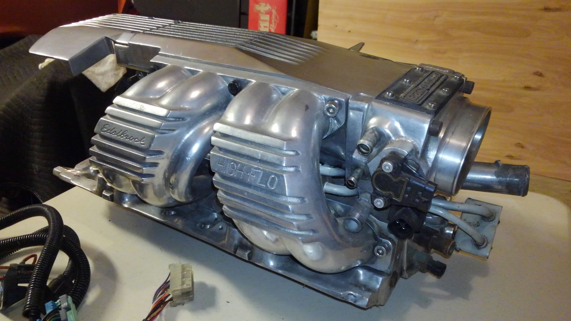 Georgia Edelbrock Hi-FLO TPI w/harness and ECM - Third Generation F