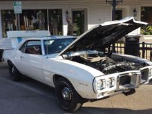 My friend Johns car. Picked it up a year ago and did a ground up on it in 8months. He did it all but final paint.