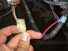 I’m guessing this just hooks up to the fuse box under ignition?