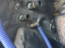 Found this on only one side Do I need to have one of these rubber gaskets on both. Both my tubes look to be 3/4. One had a fitting stuck in it that was deteriorating so I pulled it out that I assume was for the 5/8th. What is that called and where can I pick a new one up