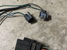 C105 with jumper wires? Do one of those go to the compressor for cycling? This is my main objective. Getting the compressor to the cycling switch. 