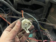 Round connector - what is it for?