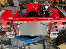 Parallel condenser with the expanding strip foam from HD installed along with the radiator. 