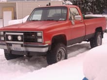 my 86 chevy make'n the road to my house,winter 09