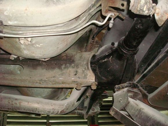 Torque arm loosely in place.


.