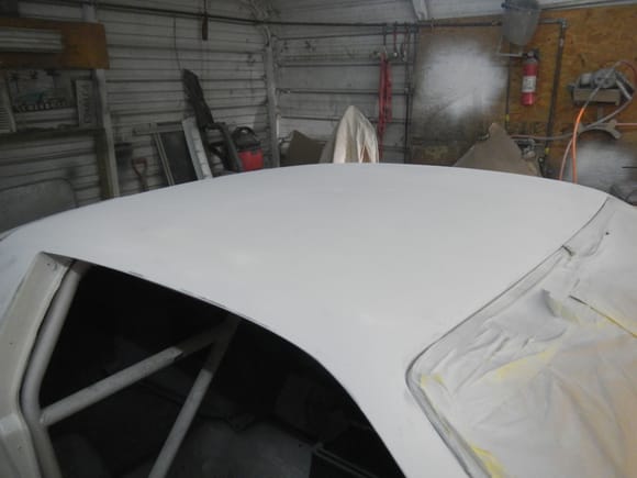 Roof blocked out. Will putty the pinholes in the bondo and then 2 more coats and block again.
