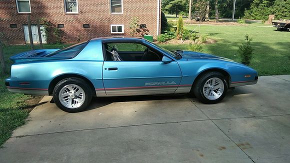 Got the new tires (General G-MAX RS) mounted over the weekend after I scrubbed the wheels down with wheel cleaner and a Drill Brush. Shes looking and Running great! now I just need to fix a couple minor interior things and get my license plate! 

I really got a steal on this car... 

anyone guesstimate what its worth now that its fixed up? the only "major" outstanding issue is the upper drivers side paint/clear is faded on the door and front fender.