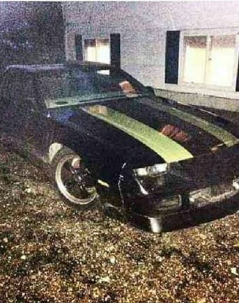 My pride.! 91 camaro with 700r4, No motor, No Rust for only $600 !!! Best dealI ever got lol