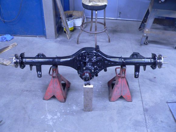 Here's the 9" modified and ready to install. Narrowed it 1" to get a little bit more tire clearance on the outside. Moved over all the GM brackets.