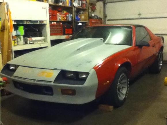 N90s up front, 91 Z/28 wheels rear. ive got lots of wheels haha