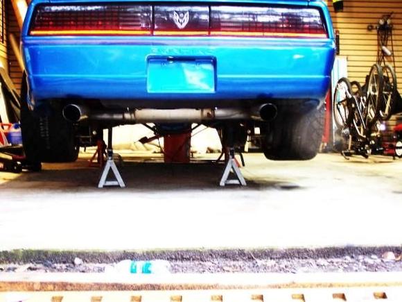 315/30/18 on rear