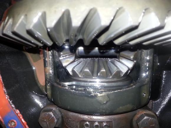 Broken dana 44 trac loc unit posi clutches we don't need any stinking posi unit clutches !!
