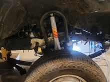 This is how the shock wants to sit using the factory bottom shock mounts on the front axle. Trail gear said to keep the shock bushings happy, not to push them too far one way or the other. But too keep the shock within the 12:00-1:00 ramge in terms of angle and It'll be good.