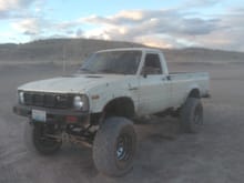1979 Toyota 33s and 2" wheel spacers