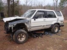 '86 "4Doner". This is my doner truck. Pretty, aint she?