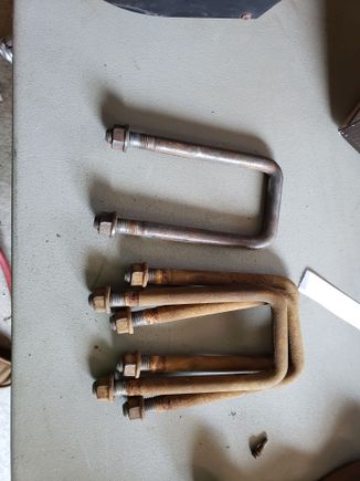 Little before and after with just a bench top wire wheel on the U-bolts 