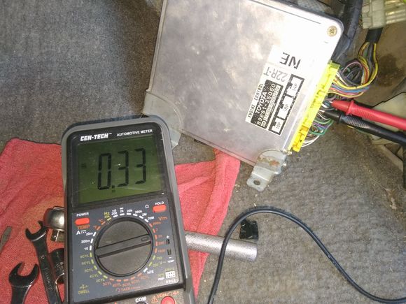 Throttle angle voltage signal read at ecu.