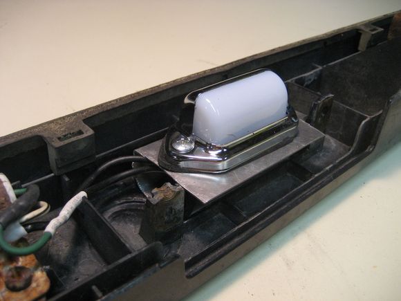 New lamp on adapter plate