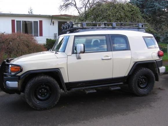 FJ 002