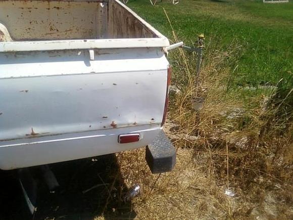 rear corner markers off of a mazada made by toyo the wiring harness plugged right in to the toyota plug l\metal backed unlike the decayed plastic of the originals had to cut the fender to fit a bit