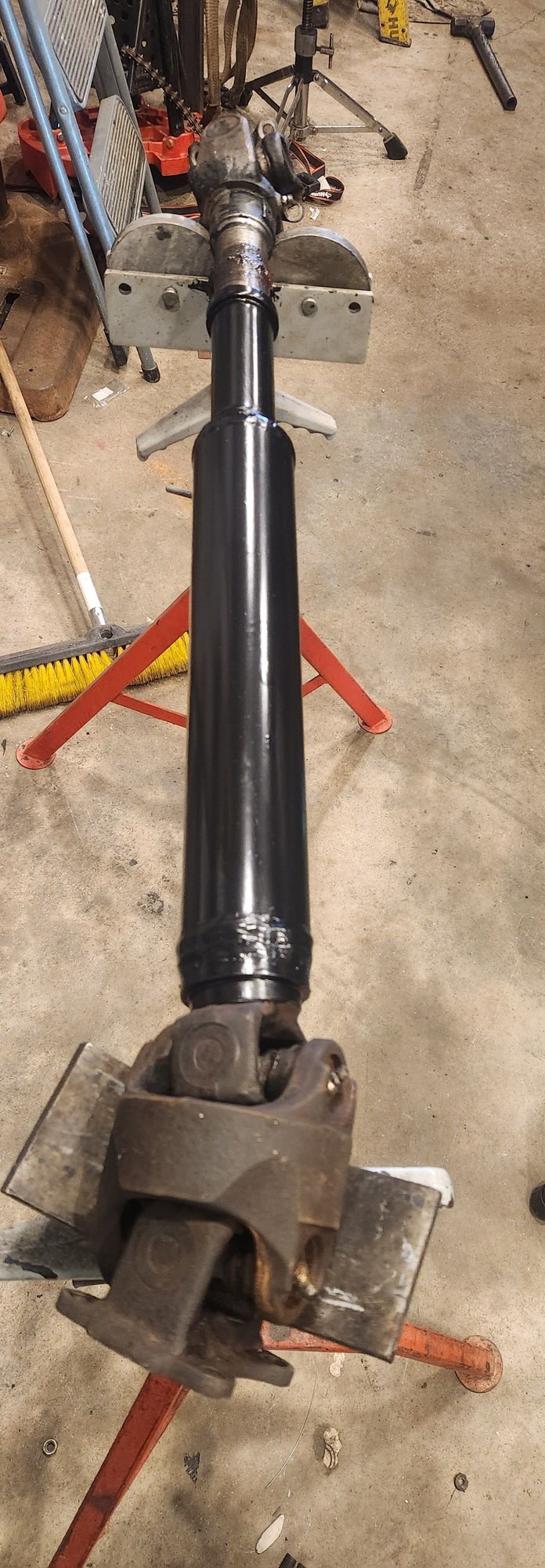 Front alignment is tomorrow and had a decent amount to go through this afternoon after work. Really wanted this back under the truck so as soon as i get paint on it i set the heat lamp on it and occasionally rolled it. 