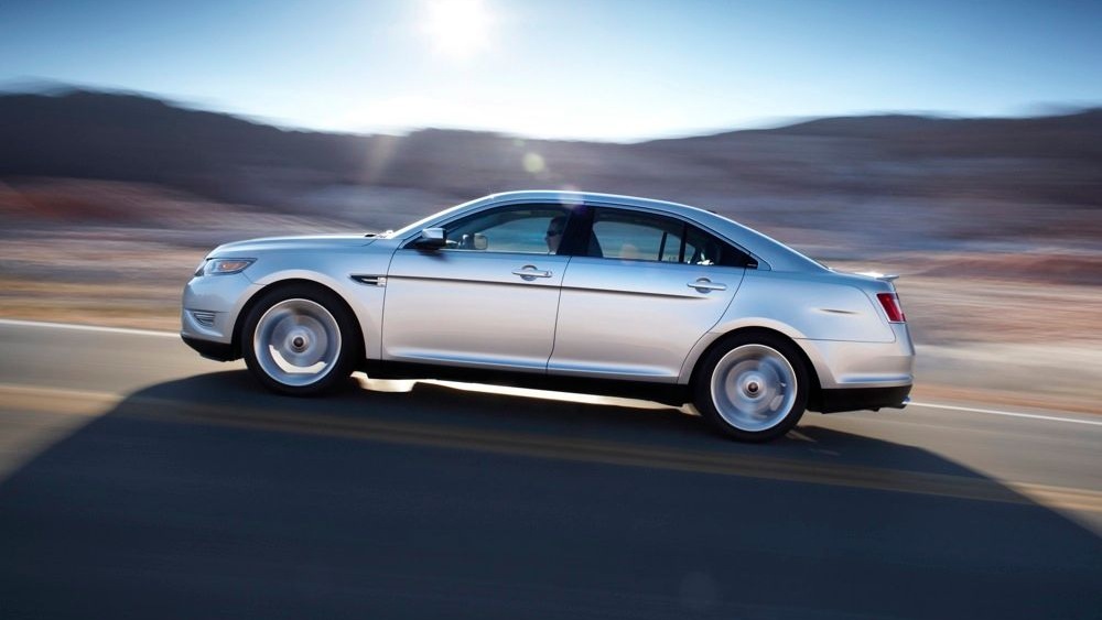 2010 Ford Taurus SHO