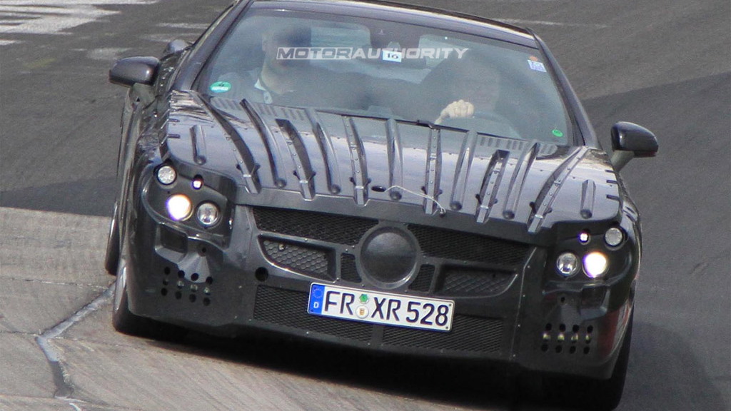 2013 Mercedes-Benz SL-Class spy shots