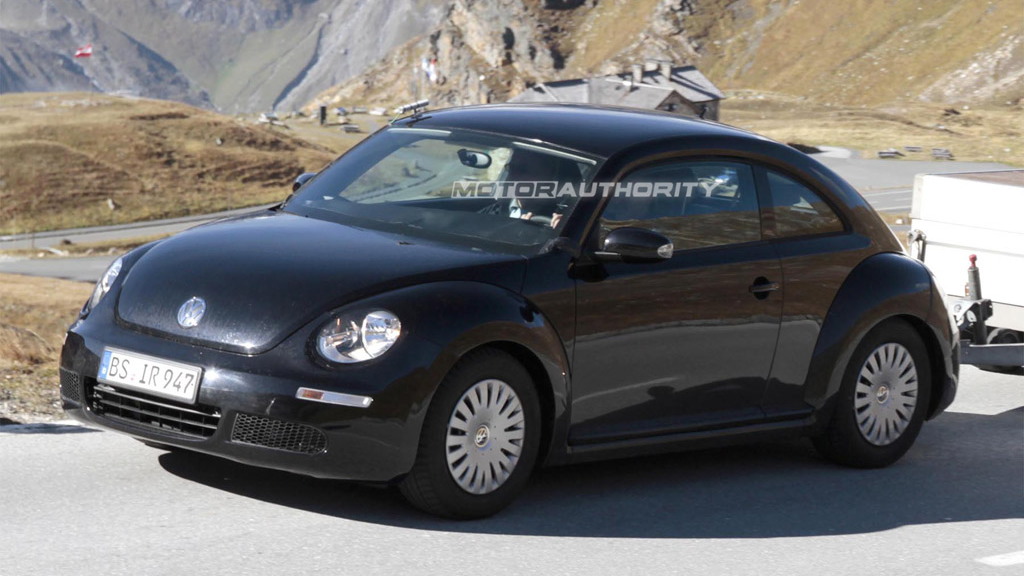 2012 Volkswagen New Beetle spy shots