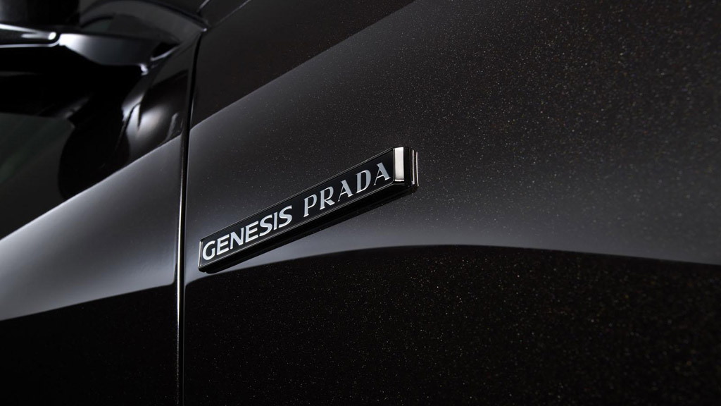 2012 Hyundai Genesis Prada