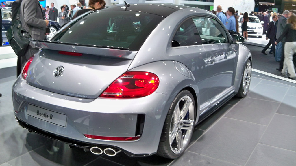 2011 Volkswagen Beetle R Concept live photos