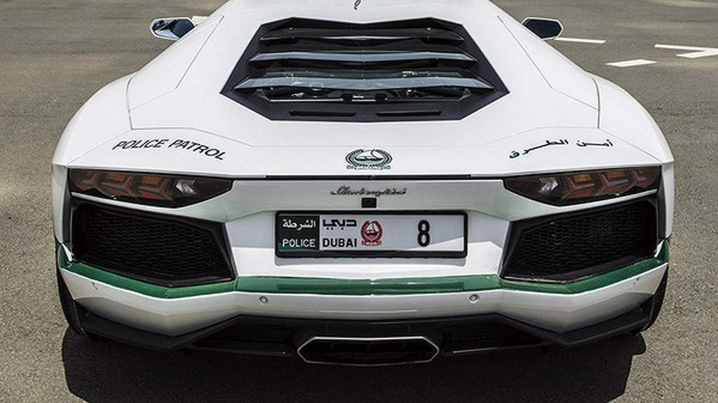 Only In Dubai: Police Take Delivery Of Lamborghini Aventador
