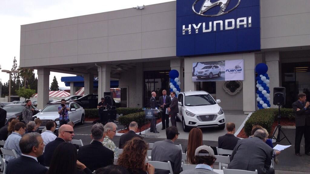 First 2015 Hyundai Tucson Fuel Cell delivered to lessee at Tustin Hyundai, June 2014