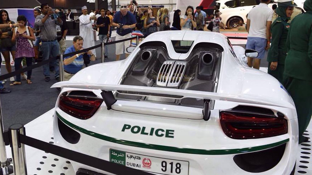 Dubai Police’s Porsche 918 Spyder, 2015 Dubai Motor Show