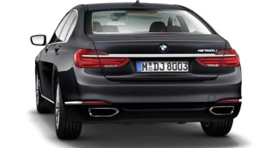 BMW M760Li on BMW website’s configurator - Image via BimmerToday