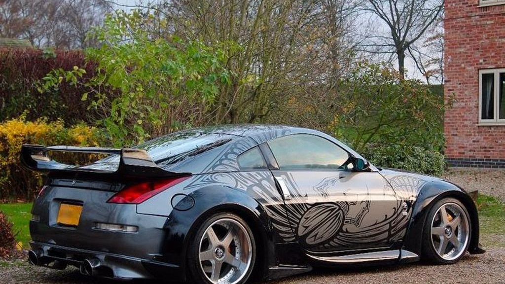 2003 Nissan 350Z from ‘The Fast And The Furious: Tokyo Drift’ - Image via Auto Trader